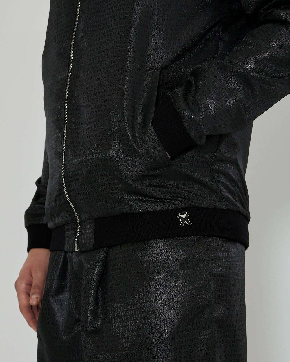 John Richmond Bomber con trama decorativa Presa