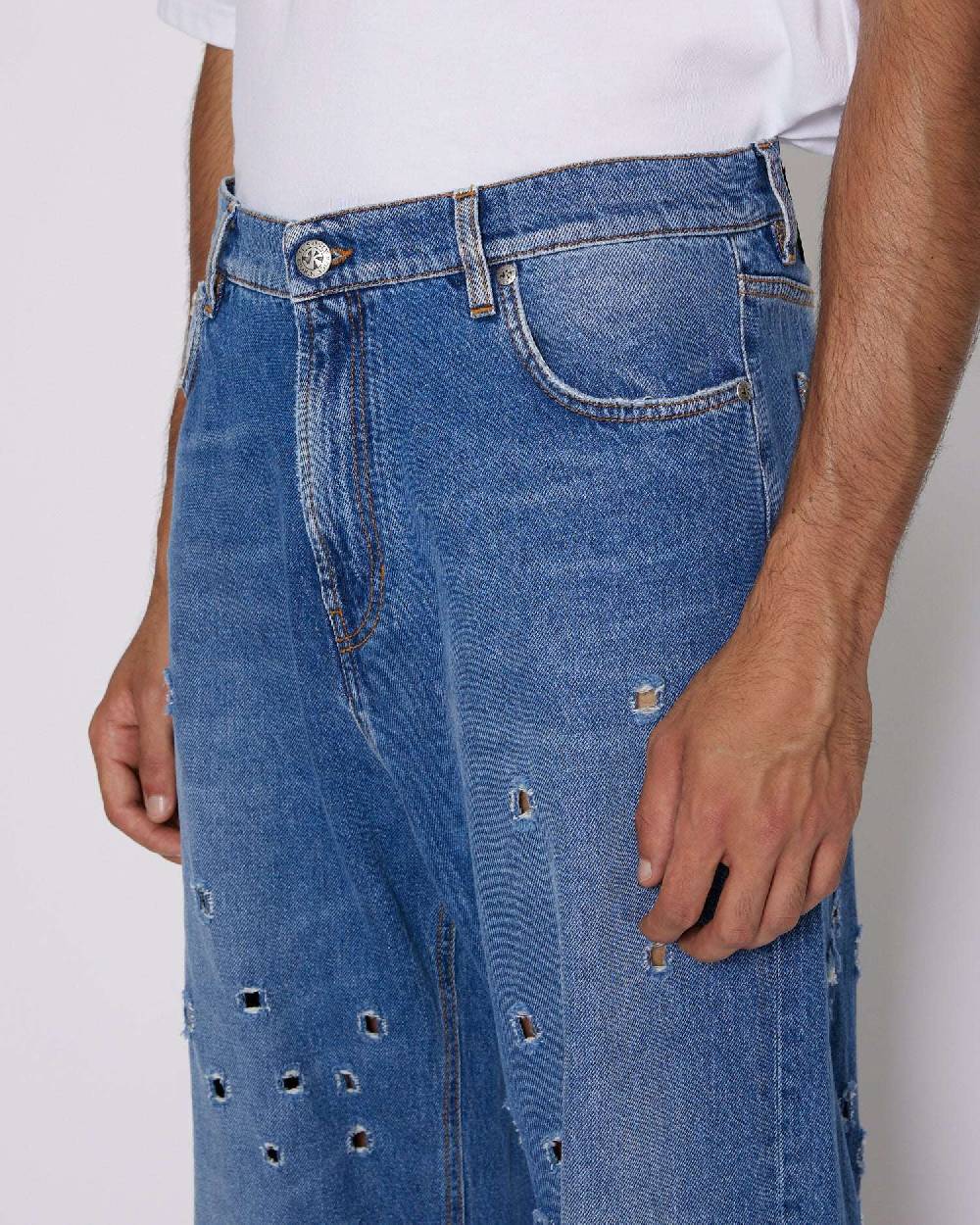 John Richmond Jeans gamba larga con fori metallici sul davanti Pezzi Unici