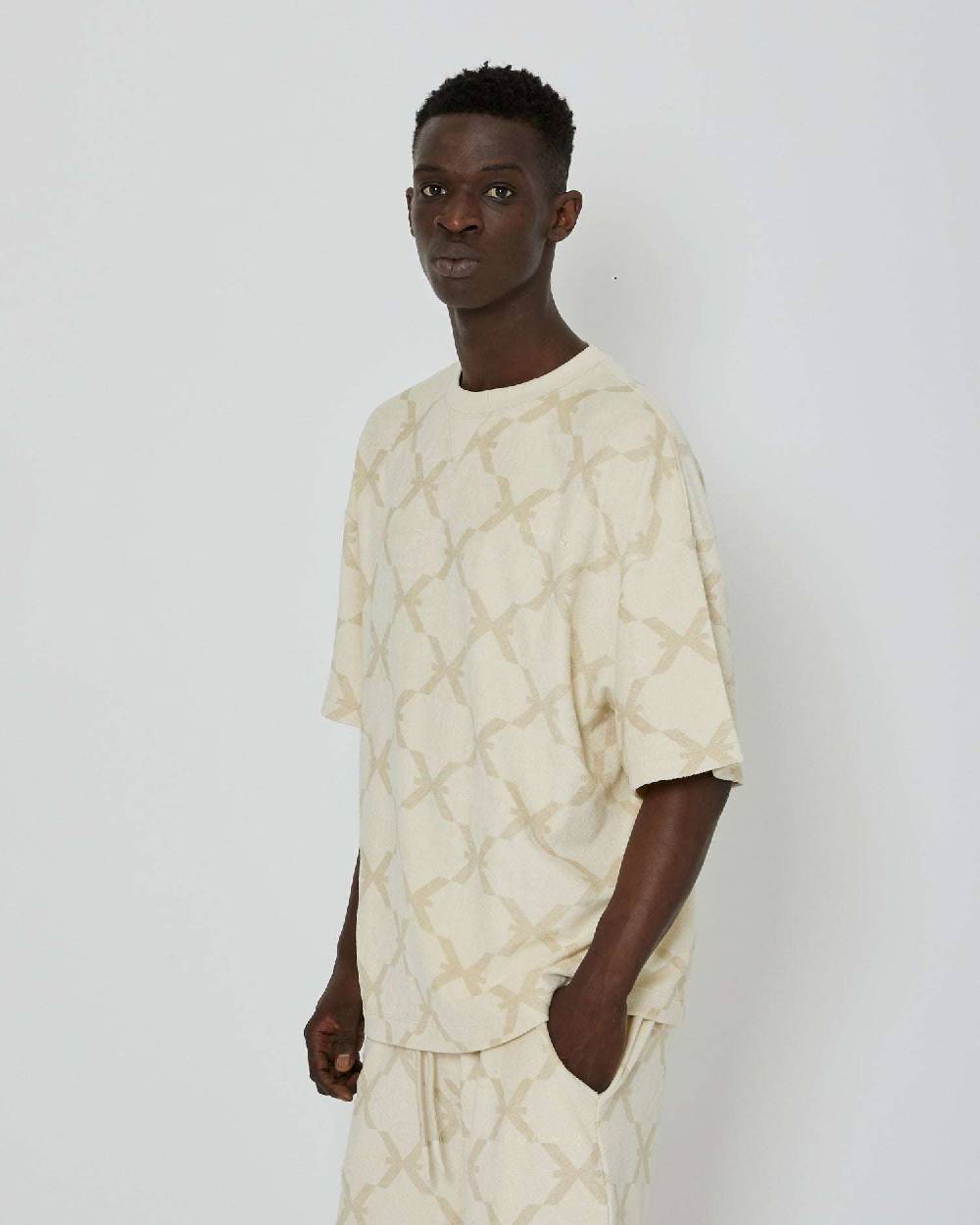 John Richmond T-shirt over con pattern ton sur ton Qualità Garantita