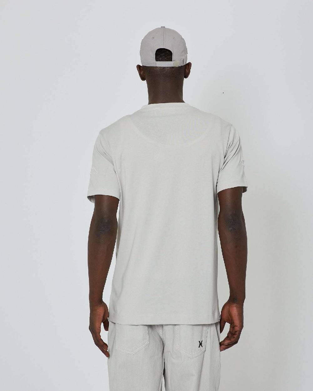 John Richmond T-shirt regolare con stampa ricamata sul davanti Saldi