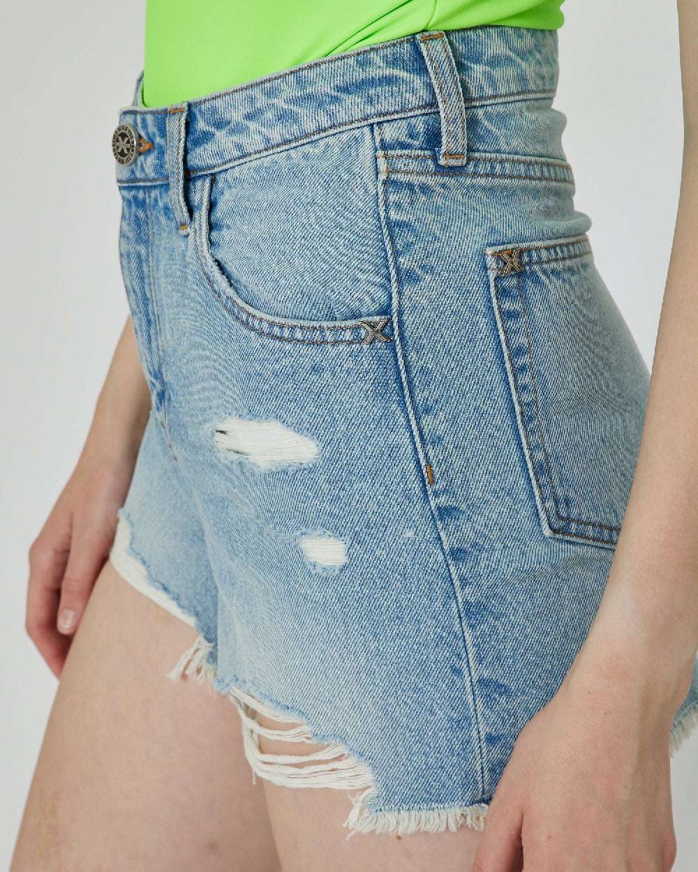 John Richmond Shorts in denim lavaggio chiaro I Più Venduti