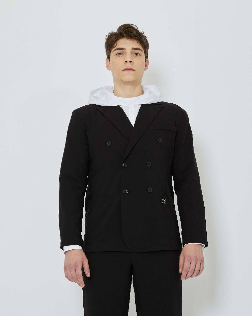 John Richmond Blazer doppiopetto con etichetta metallica logata Promozione Limitata