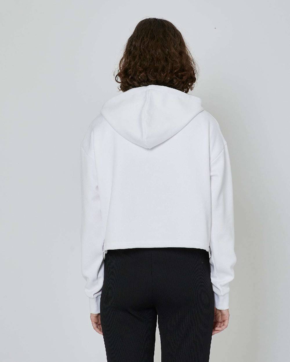 John Richmond Felpa crop con cappuccio e logo ricamato tone sur tone In Linea