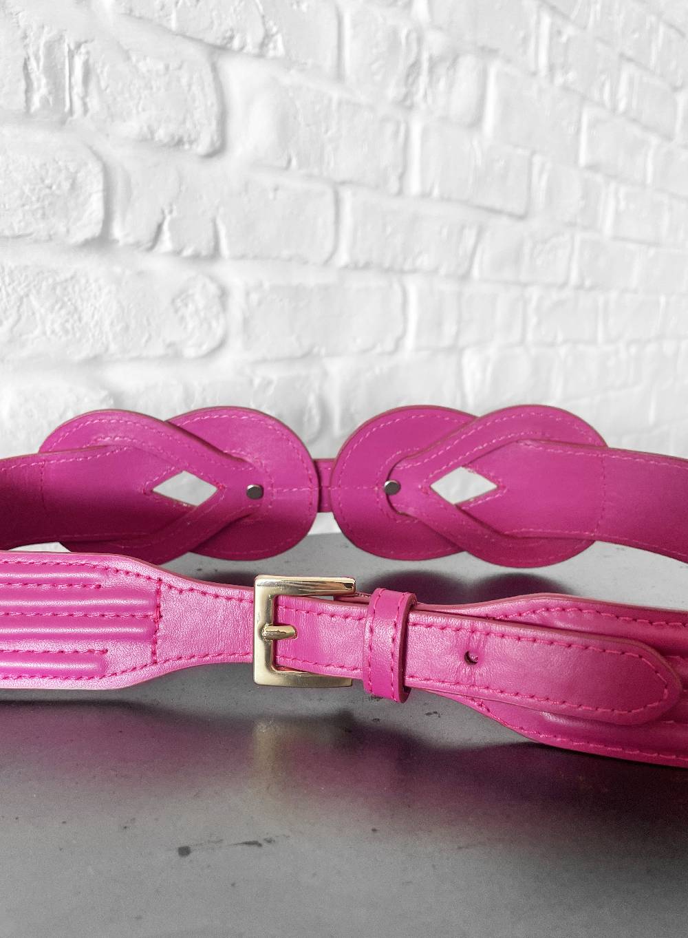 Le Volière Cintura fucsia con targhetta oro In Saldo