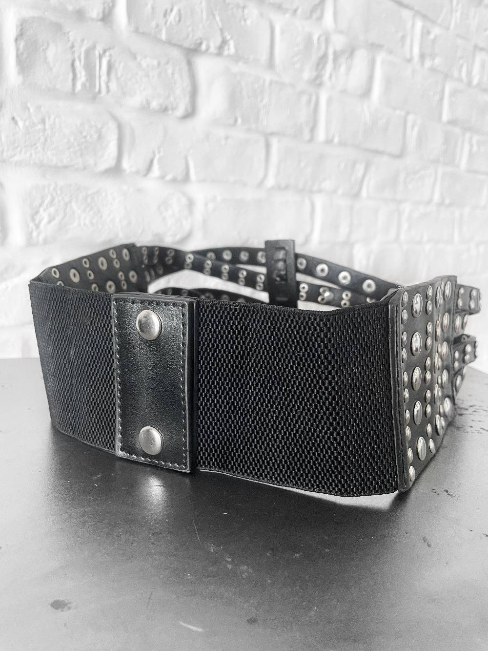 Le Volière Cintura intrecciata nera con borchie argento Moda
