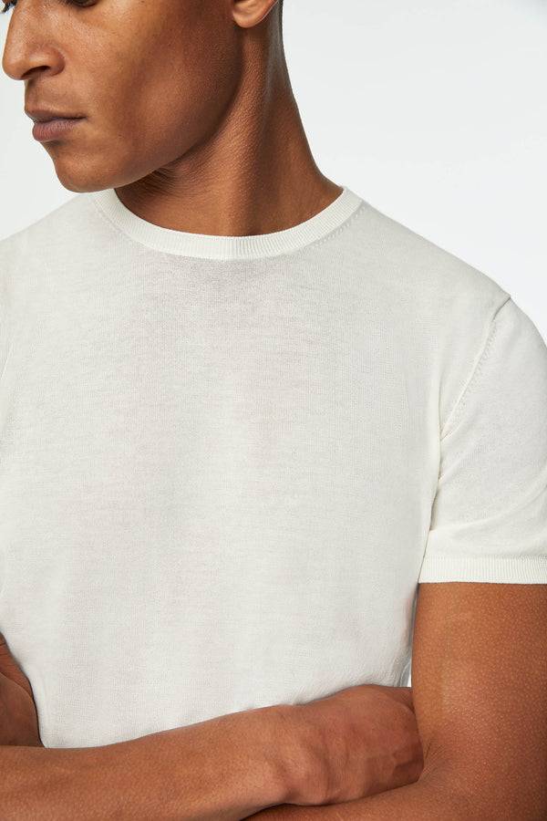 L.B.M. 1911 Maglia manica corta in cotone bianca Maglia manica corta in cotone bianca Fino Al -60%