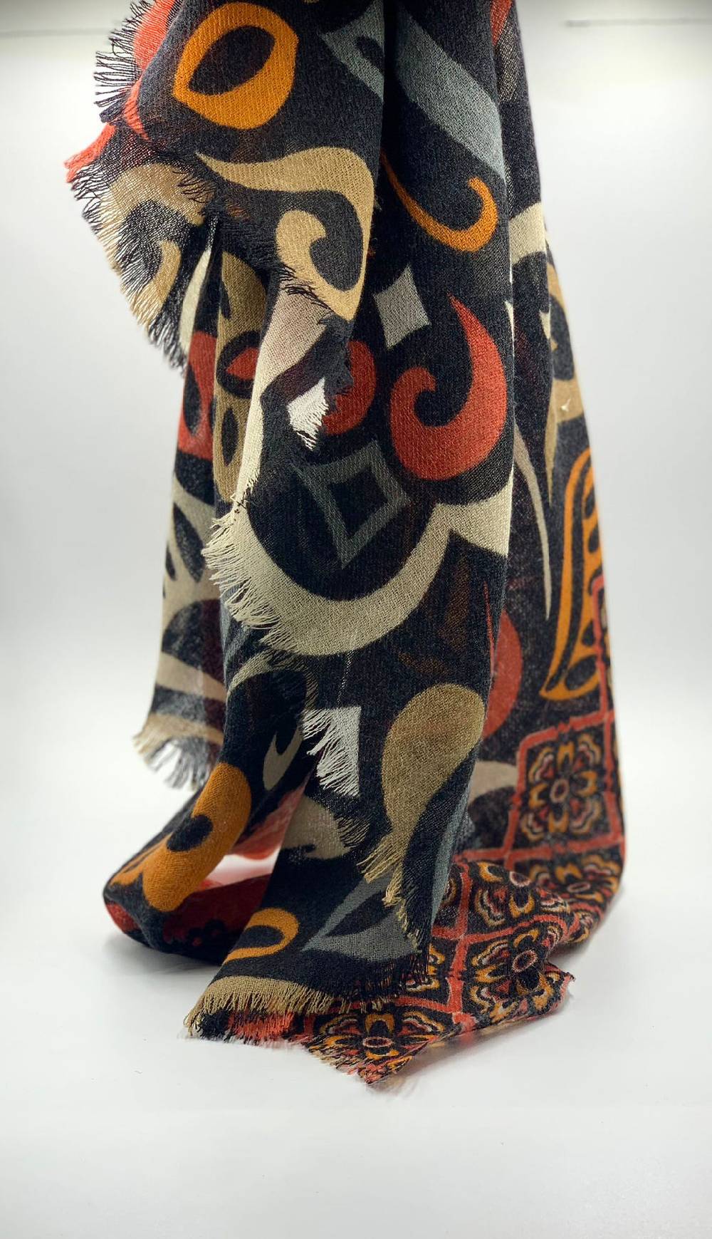 Ordi.to Accessori GAUGUIN NERA - Sciarpa in lana Sottocosto