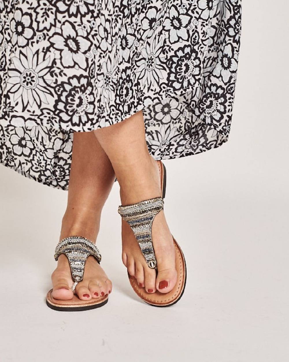 Ordi.to Accessori CRETA - infradito con perline multicolore Online