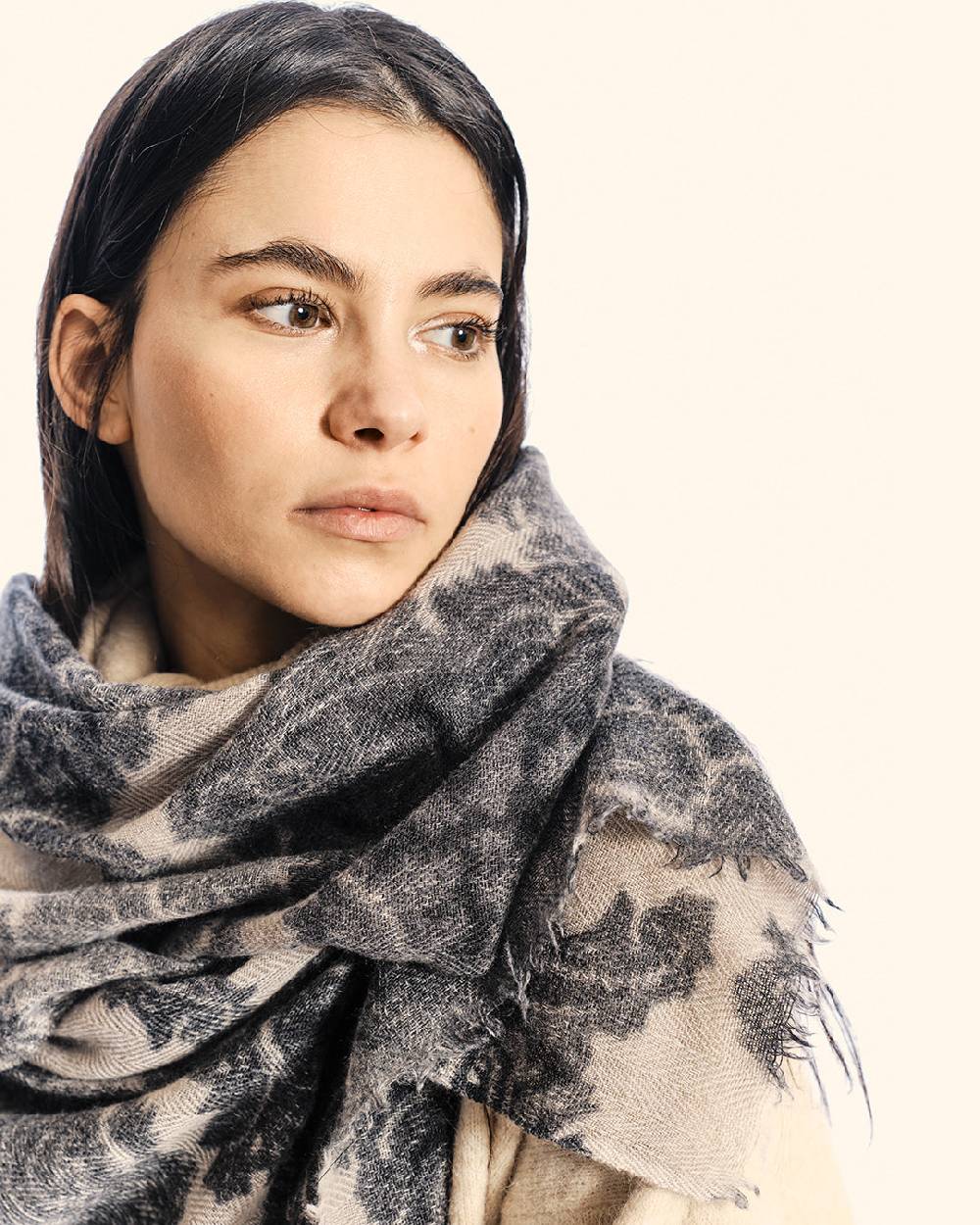 Ordi.to Accessori ALISEI NERA - Sciarpa Unisex in Cachemire e lana Vendita Calda