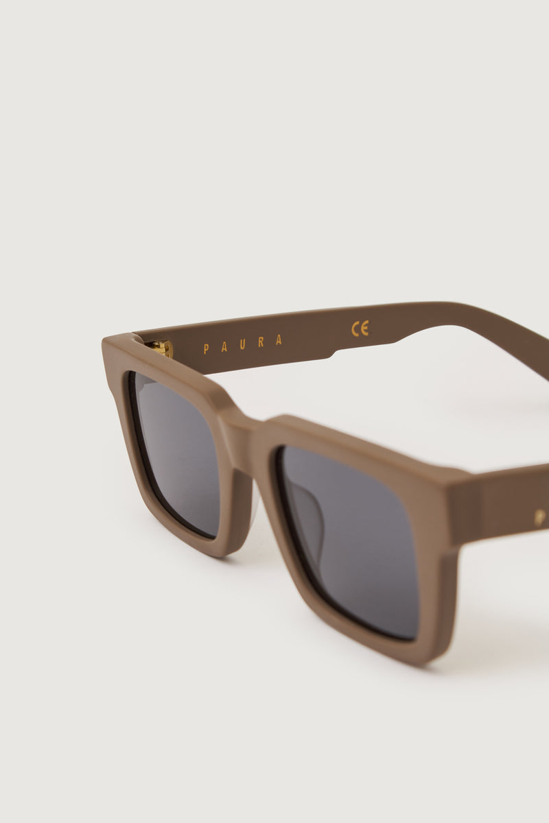 Paura DELIRIO SUNGLASSES MUD/GREY LENS Offerte