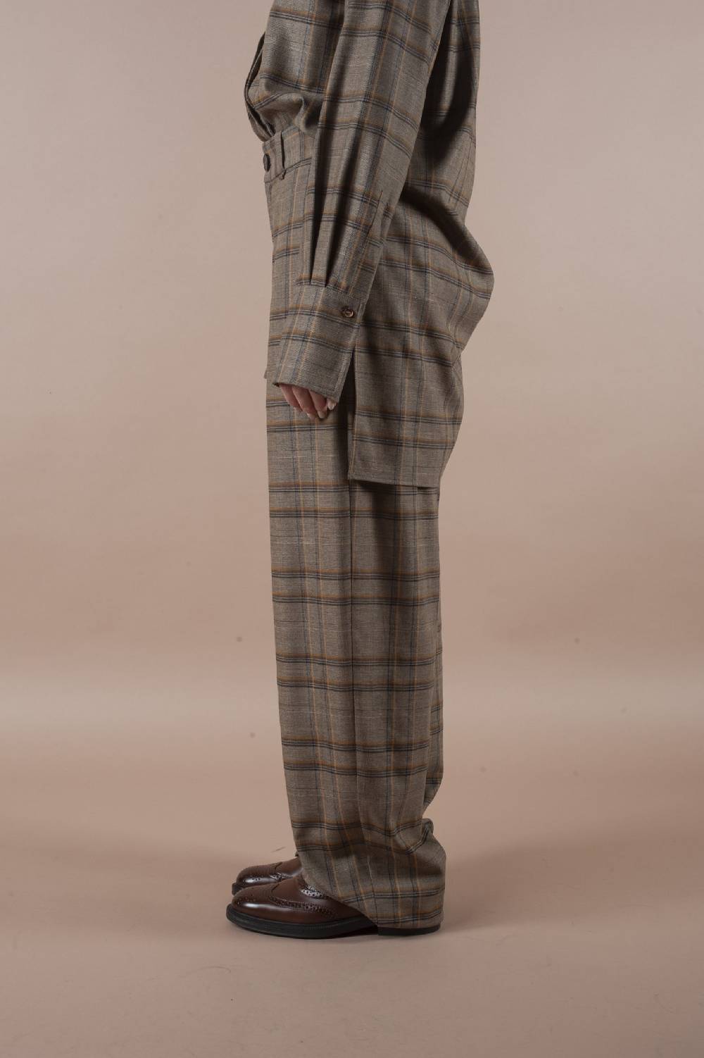 Pdr Phisique Du Role PHISIQUE DU ROLE MANNISH PANTS IN LIGHT TARTAN VIRGIN WOOL Latest stili