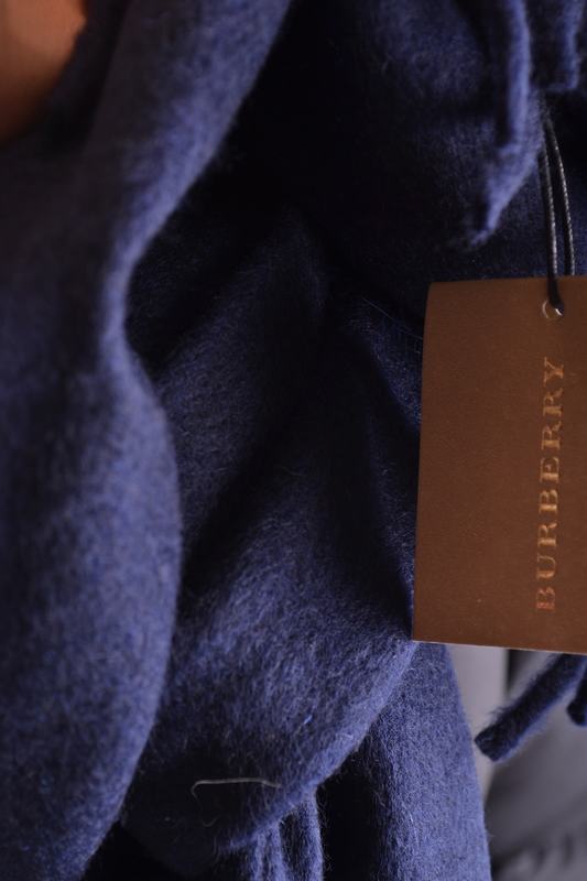 Burberry Foulard e Sciarpe Codice prodotto: 3999535 1 Consegna Veloce