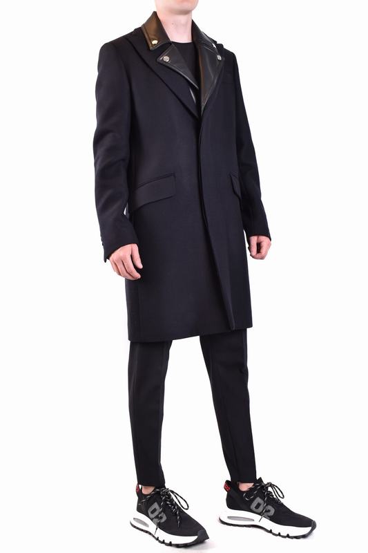 Moschino Classici Codice prodotto: A0601 70102555 Convenienza