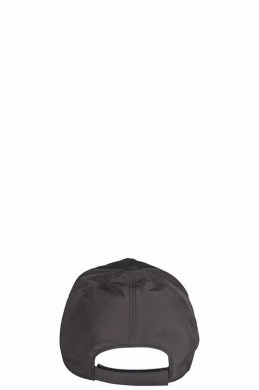 Fendi Cappelli Codice prodotto: FXQ768 AKVXF0ZAD Negozi Online