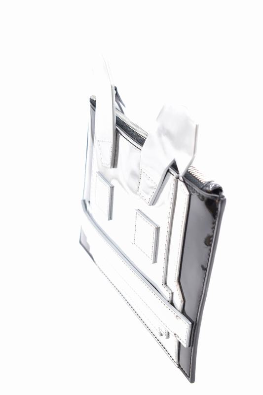 MCQ Alexander Mqueen A tracolla Codice prodotto: 404716 R5B51 8106 Sconto