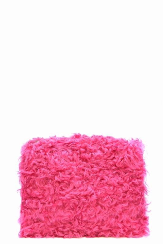 Moschino A tracolla Codice prodotto: A756482133209 Sostegno trimestrale