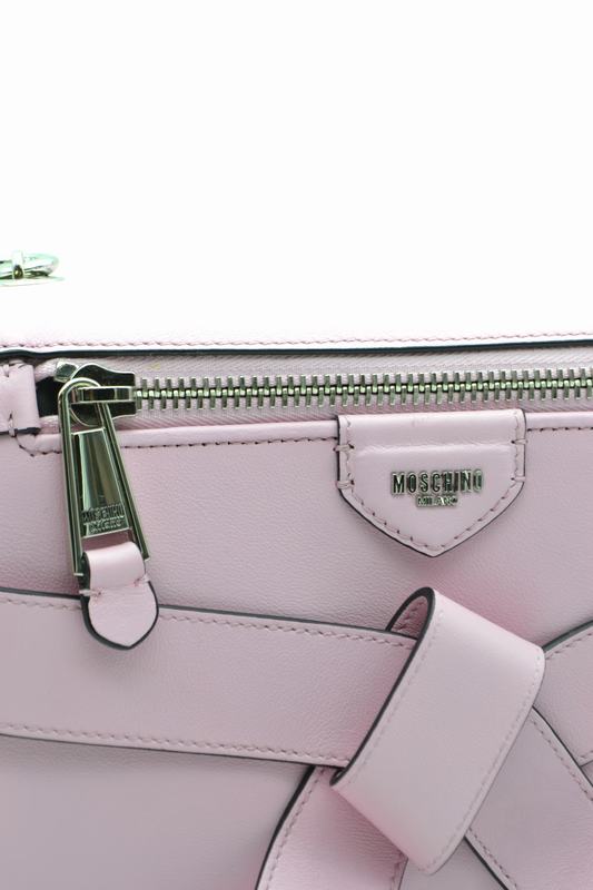 Moschino A mano Codice prodotto: 2 A 7520 8006 0221 Italia