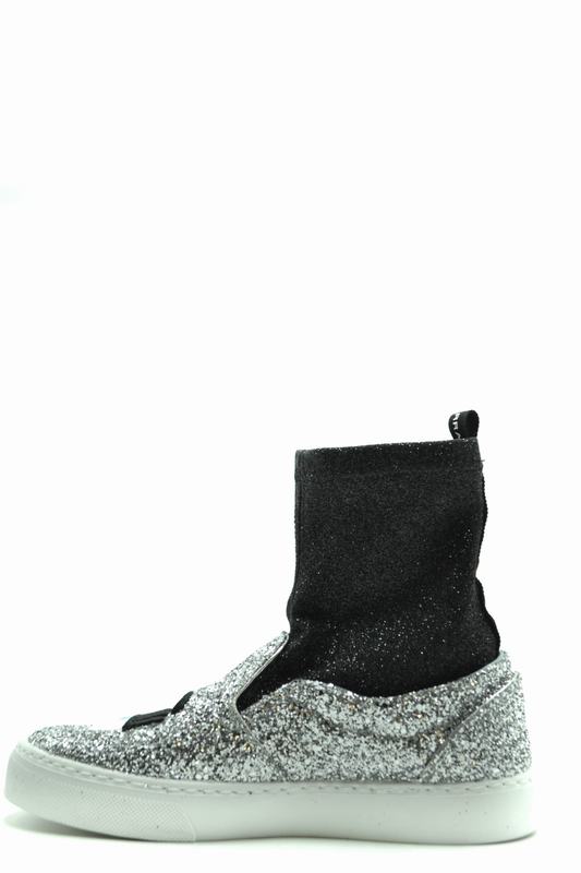 Chiara Ferragni Sneakers Codice prodotto: CF 2094 Online