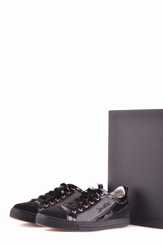 Dsquared Sneakers Codice prodotto: Fino Al -60%