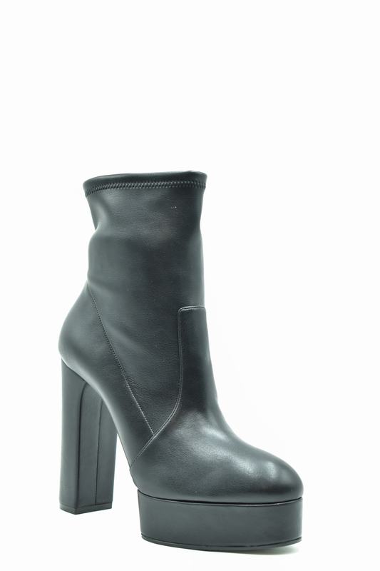 CASADEI Stivali Codice prodotto: 1Q190W1201NEONA9000 Lightning offer