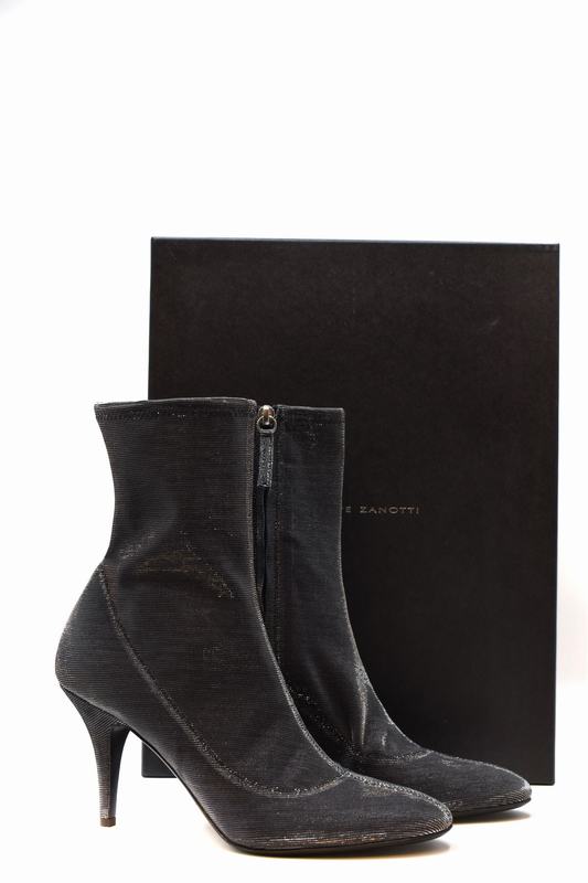 Giuseppe Zanotti Stivali Codice prodotto: I270007 Ultimi due giorni