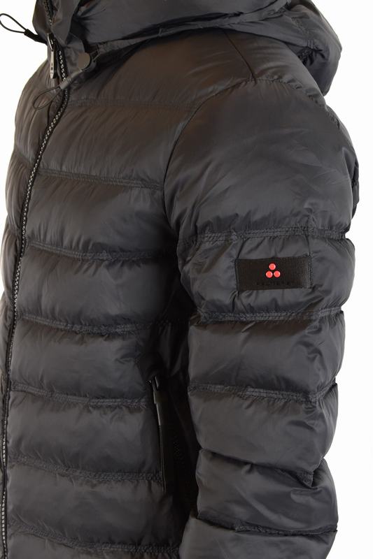 Peuterey Giacche Codice prodotto: PEU3257 01181503 NER Prezzo Ridotto