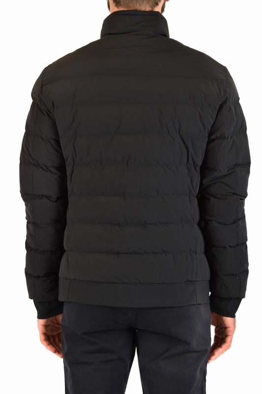 Peuterey Giacche Codice prodotto: PEU3265 01180662 NER Sottocosto