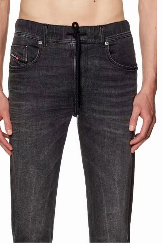 Diesel Jeans Codice prodotto: A10736 068FS 02 Officina