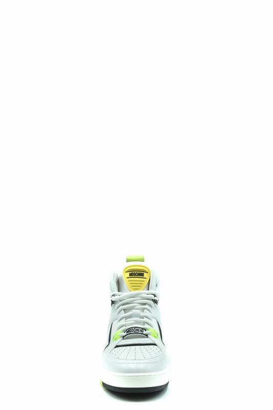 Moschino Sneakers Codice prodotto: MB15604G1G4110A G4110A Online Outlet