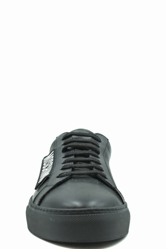 Moschino Sneakers Codice prodotto: MB15042G0DGA100A ACQUISTA ORA