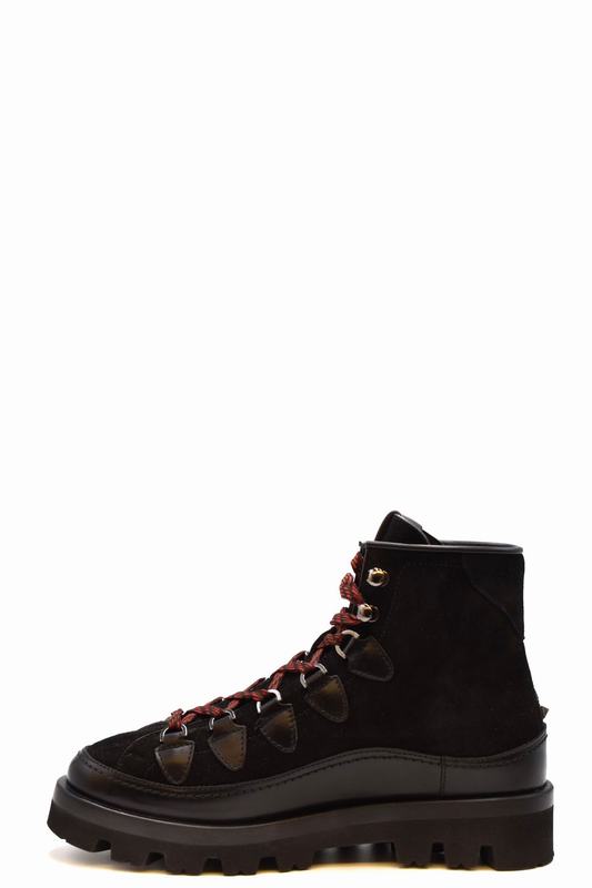 Valentino Garavani Stivaletti Codice prodotto: NY2S0A04 QVA Only for today
