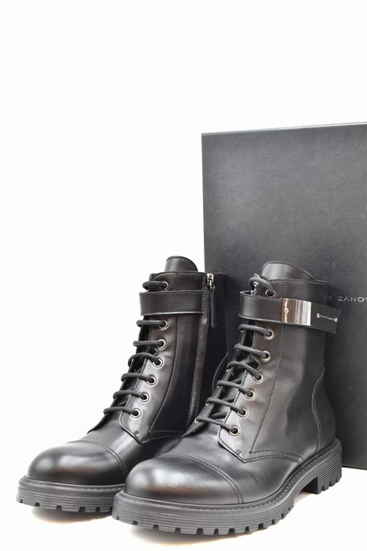 Giuseppe Zanotti Stivaletti Codice prodotto: IU00003 Enormi sconti