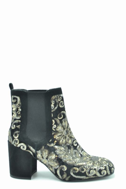 STUART WEITZMAN Stivali Codice prodotto: WL57813 Latest fashion