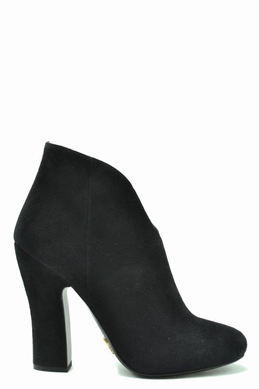 Prada Stivali Codice prodotto: 1T762L 008F0002 Offerta temporanea
