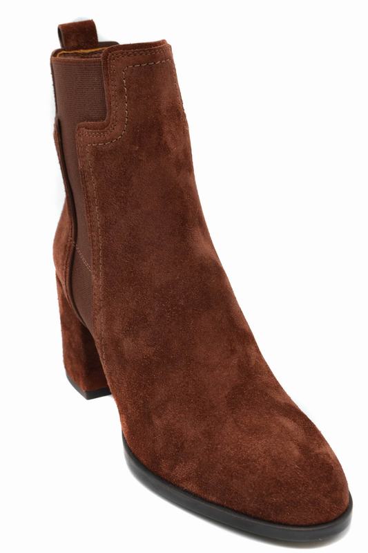 Tod's Stivali Codice prodotto: XXW83B0BR70BYES206 Grandi sconti