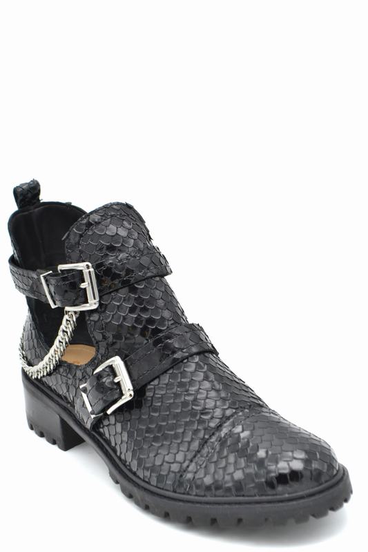 Schutz Stivali Codice prodotto: S 04260 0050 0001 U Comprane uno, ottenene uno gratis