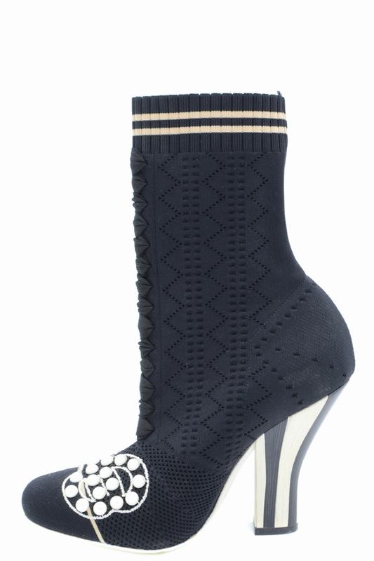 Fendi Stivali Codice prodotto: 8T6514A15PF1120 Prezzo basso
