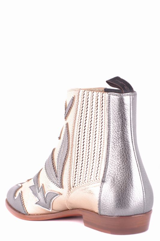 Santoni Stivali Codice prodotto: P18WTDB56977HA1CS Super Saving Price