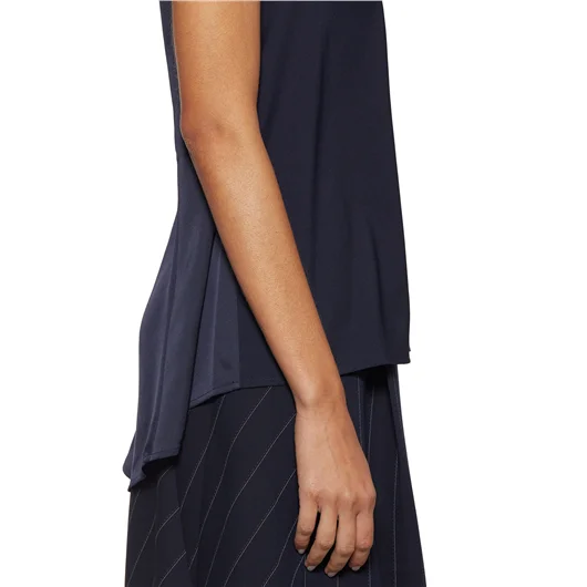 HIGH USE T-SHIRT IN JERSEY STRETCH Nuova