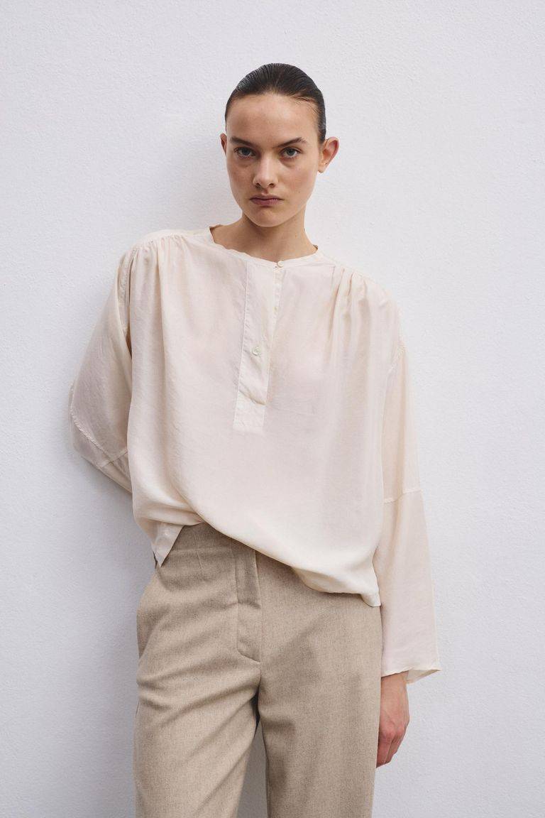 Pomandere Camicia con abbottonatura polo in habutai di seta Nuova