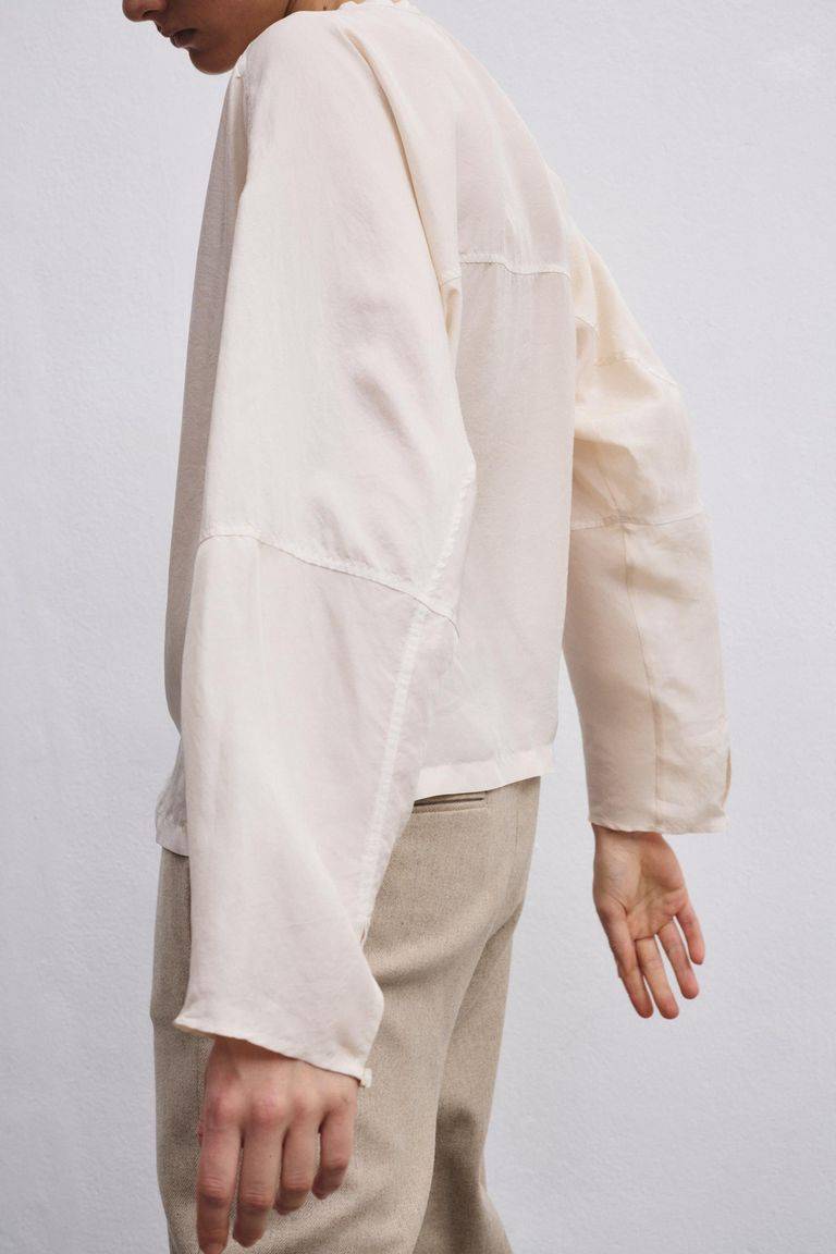 Pomandere Camicia con abbottonatura polo in habutai di seta Nuova