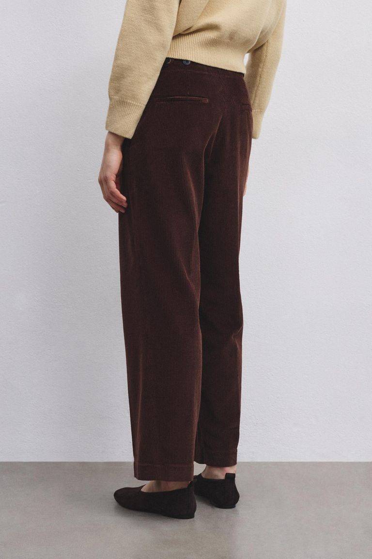 Pomandere Pantalone con pince in velluto a coste Promozione