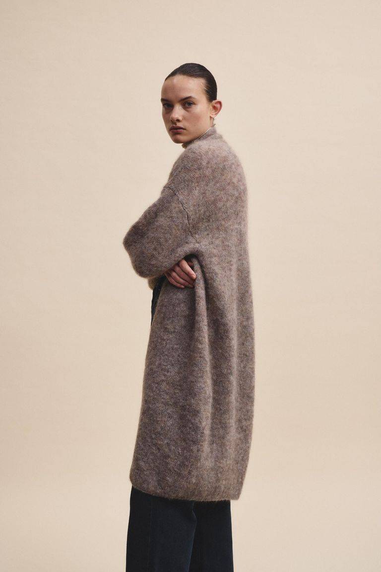 Pomandere Cardigan lungo in mohair Presa