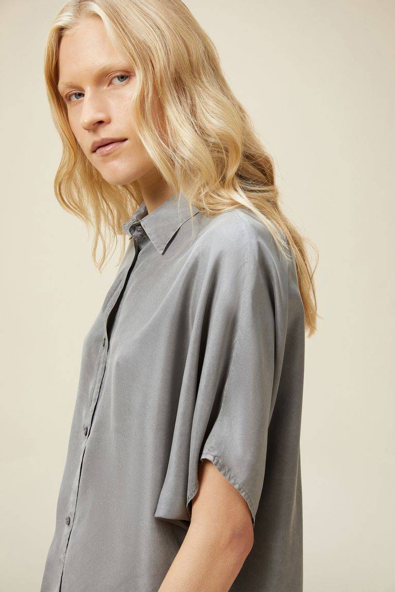 Pomandere Camicia con maniche corte tinta naturalmente Promozione Limitata