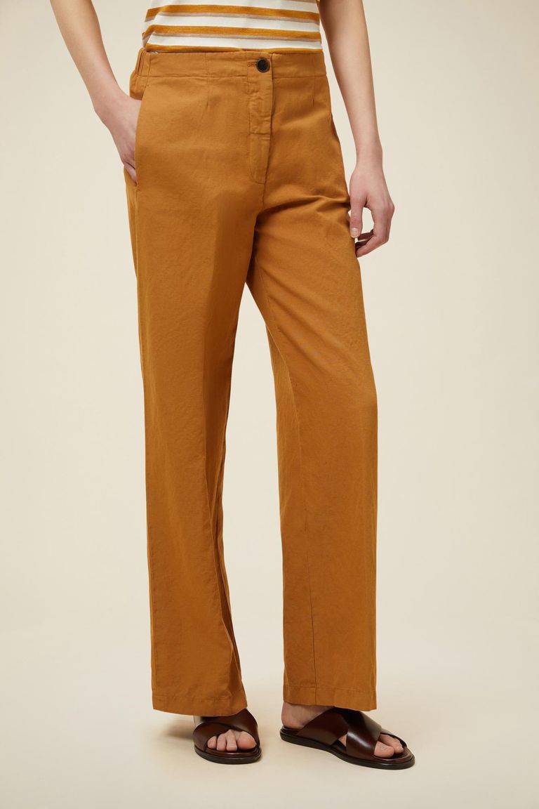 Pomandere Pantalone con gamba leggermente ampia Acquista Ora