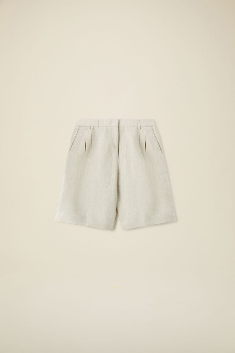 Pomandere Shorts con pinces Limitato a 3 giorni