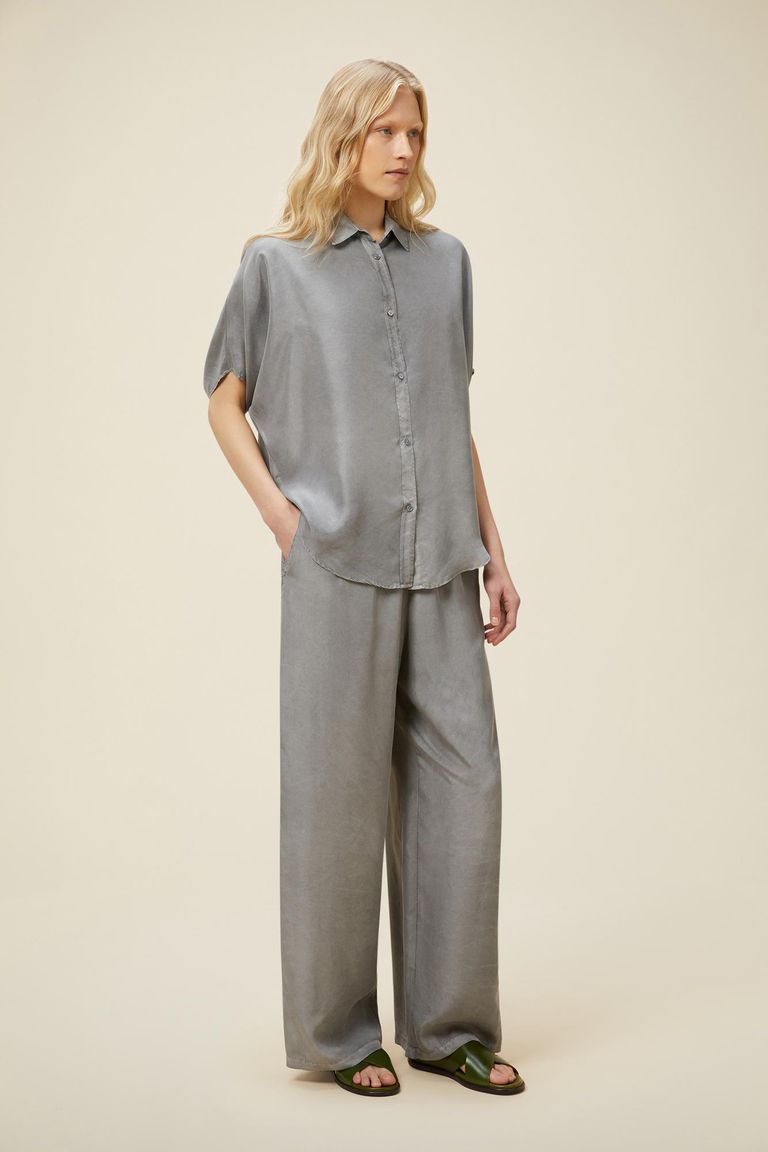 Pomandere Pantalone ampio con elastico in vita, tinto naturalmente In Vendita