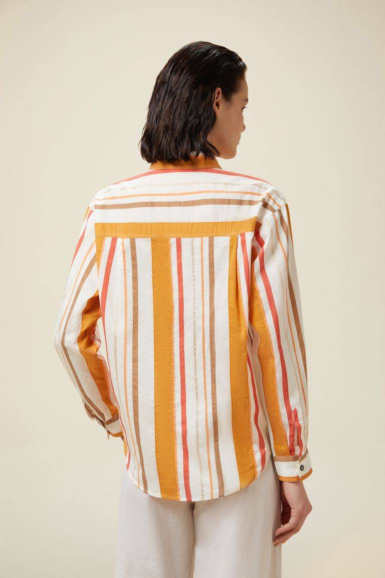 Pomandere Camicia a righe con taschino Promozione