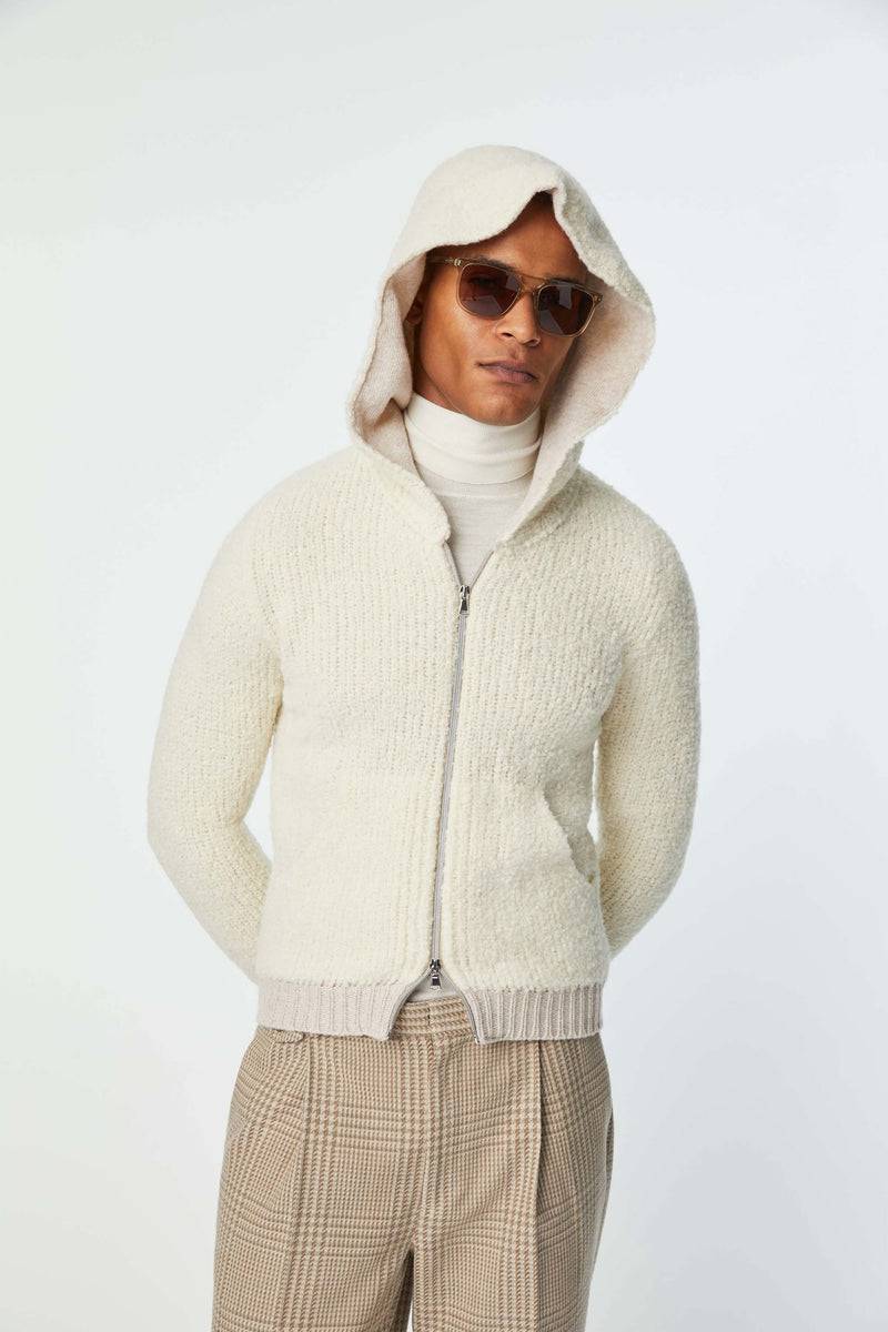 Lubiam Maglia con zip e con cappuccio avoiro Maglia con zip e con cappuccio avoiro Offerta San Valentino