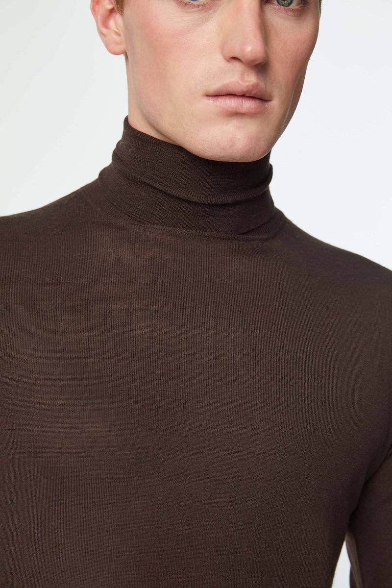 Lubiam Maglia dolcevita leggera marrone Maglia dolcevita leggera marrone Offerta temporanea